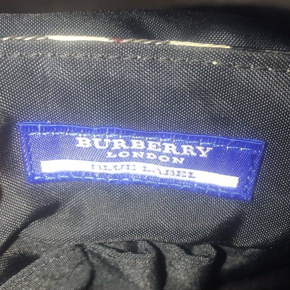 BURBERRY AUTHENTIC (BLUE LABEL) CROSSBODY - Picture 10 of 17